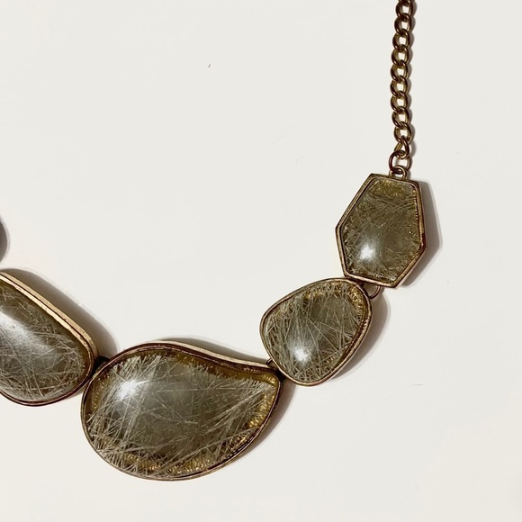 ✨2/$20 🪨 Stone Statement Necklace - Picture 2 of 4